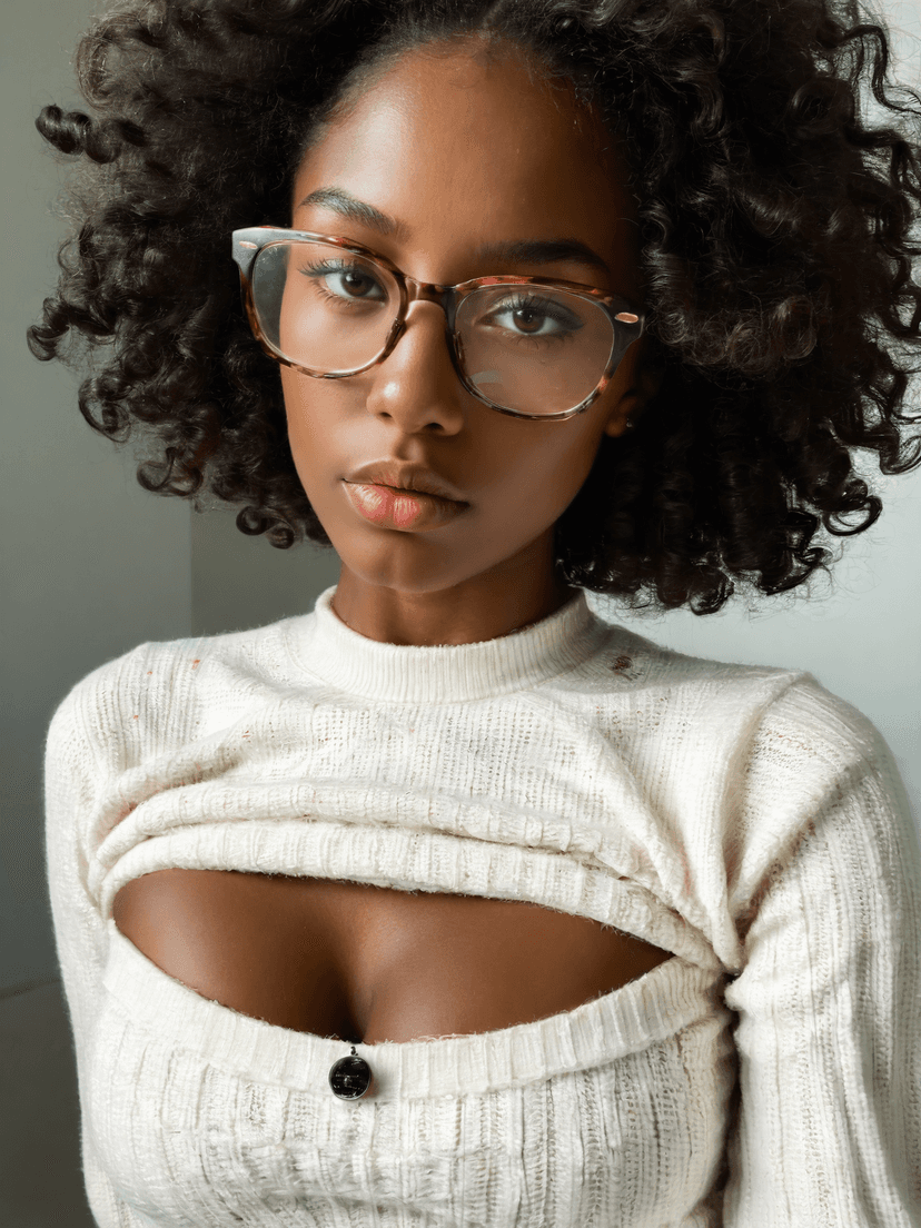 TestChar Ivory — AI Girlfriend